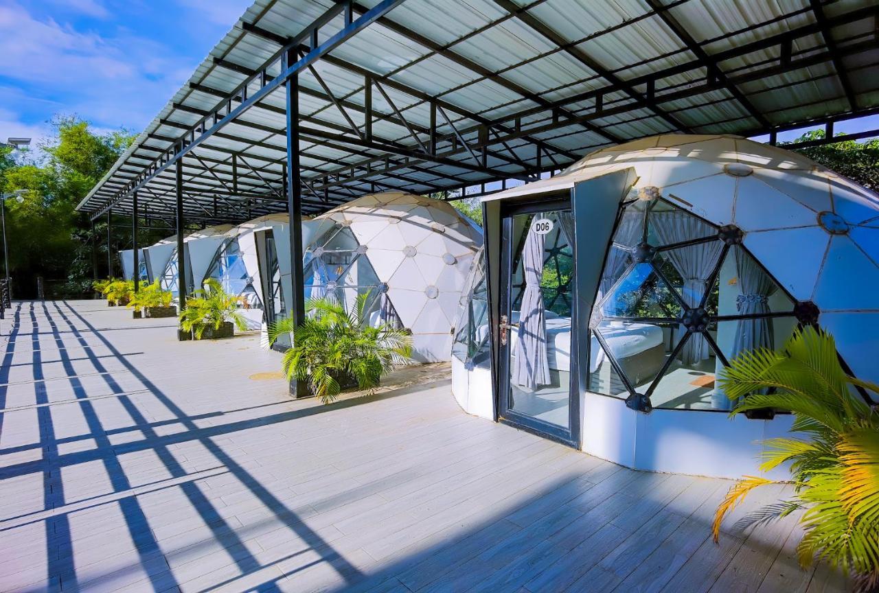קפ Adventure Dome Resort מראה חיצוני תמונה